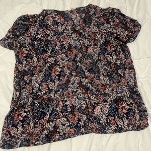 Maurice’s Size Plus (0x) short sleeve women’s blouse